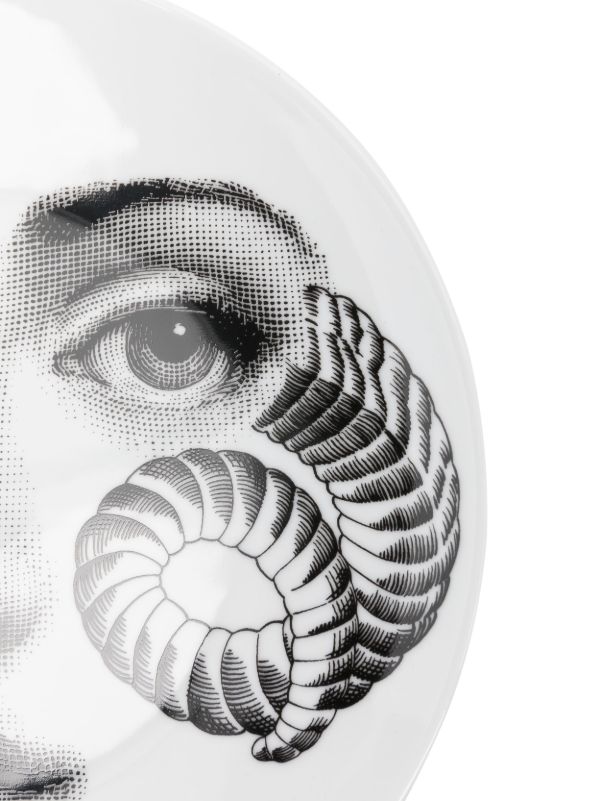 Browns Fornasetti Tema E Variazioni N.348 Wall Plate (25cm) | Browns Decorative Trays & Plates