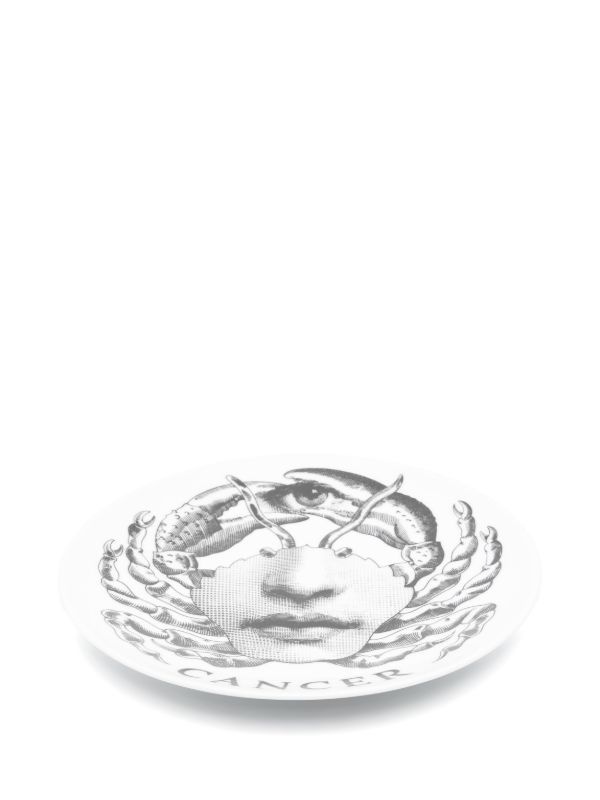 Browns Fornasetti Tema E Variazioni N.351 Wall Plate (25cm) | Browns Decorative Trays & Plates