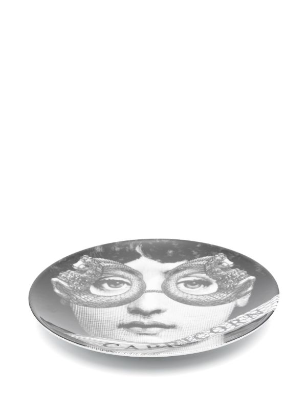 Browns Fornasetti Tema E Variazioni N.357 Wall Plate (25cm) | Browns Decorative Trays & Plates
