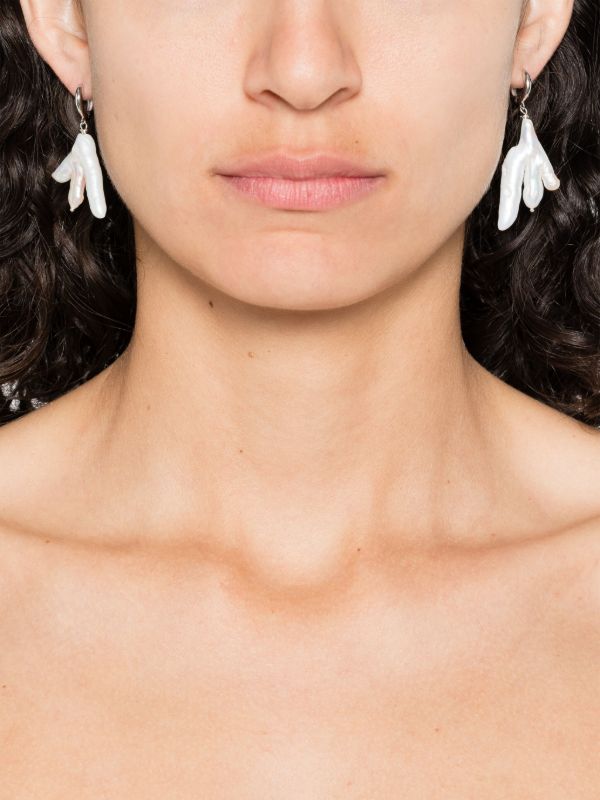 Browns Gohar World Chicken Foot Pearl Earrings | Browns Earrings