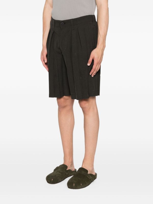 Browns Homme Plissé Issey Miyake Pleated Shorts | Browns Bermuda Shorts