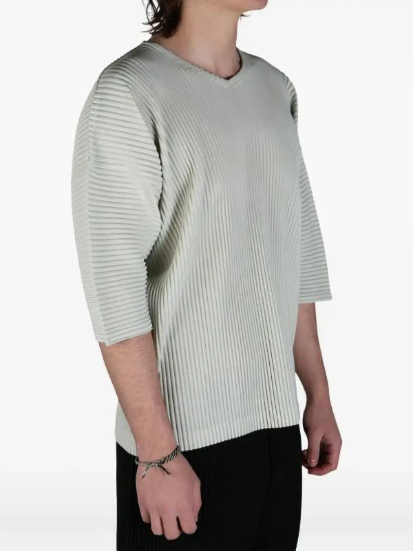 Browns Homme Plissé Issey Miyake Pleated T-shirt | Browns T-Shirts