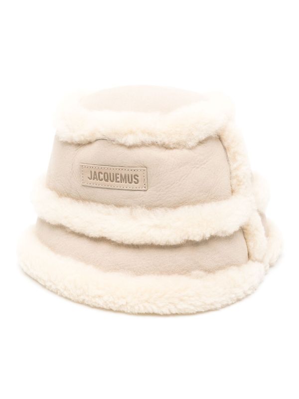 browns Jacquemus Neutral Shearling Bucket Hat | Browns Hats