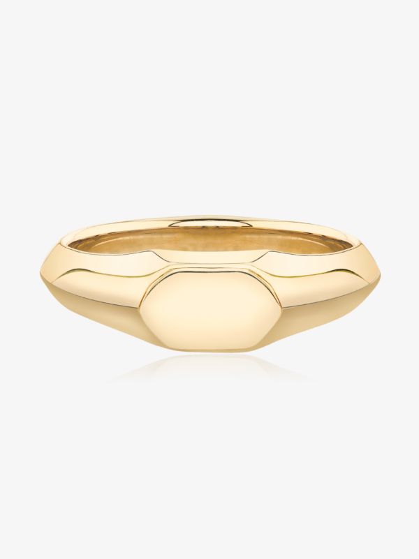 browns Lizzie Mandler Fine Jewelry 18K yellow gold knife edge signet ring | Browns Rings