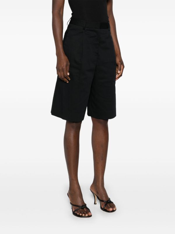 Browns Matteau Black Organic Cotton Chino Shorts | Browns Knee-Length Shorts