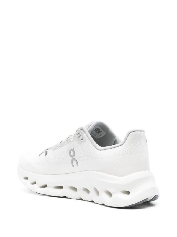 Browns On Running Cloudtilt Sneakers | Browns Low-Tops