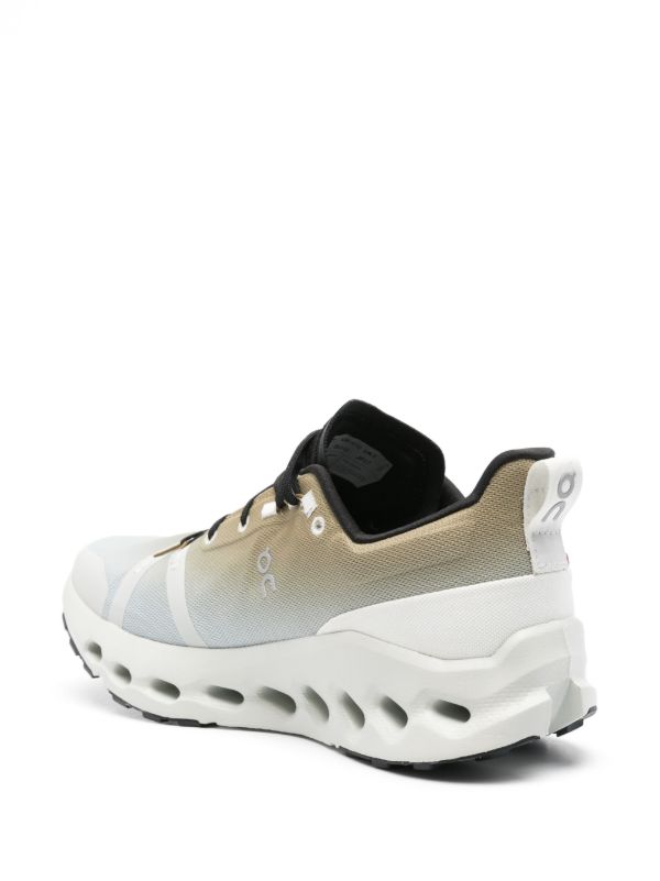Browns On Running Green Cloudsurfer Trail Sneakers | Browns Performance Trainers
