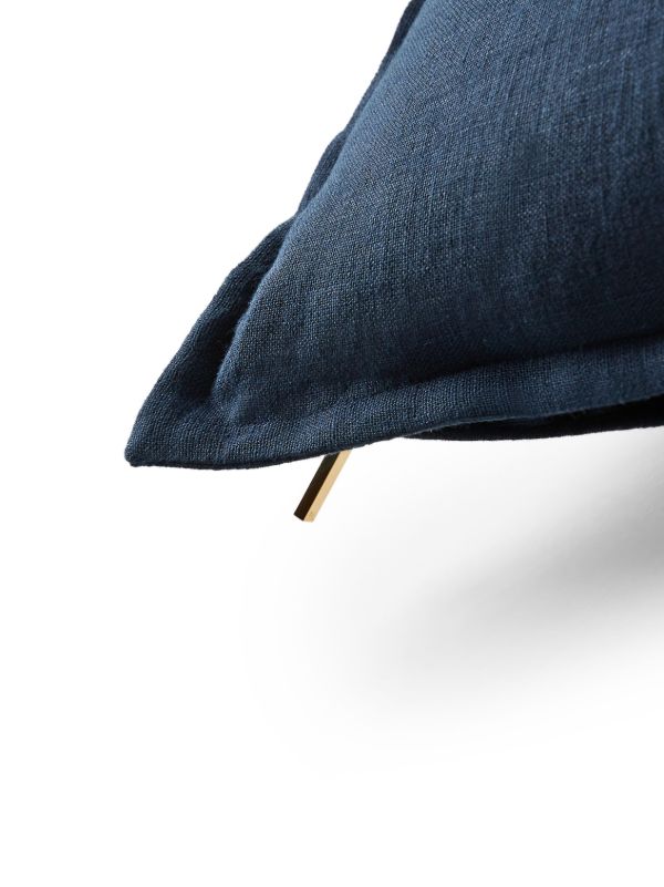 Browns Ralph Lauren Home Blue Bayview Throw Cushion | Browns Cushions
