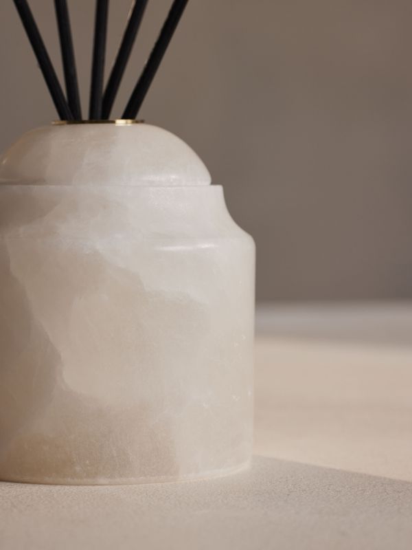 Browns Soho Home Alabaster Diffuser 150ml | Browns Diffusers