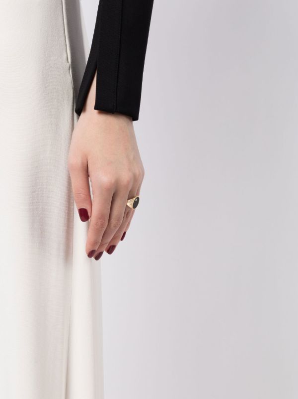 Browns Yvonne Léon 9K Yellow Gold Chevaliere Oval Onyx And Diamond Ring | Browns Fine Rings