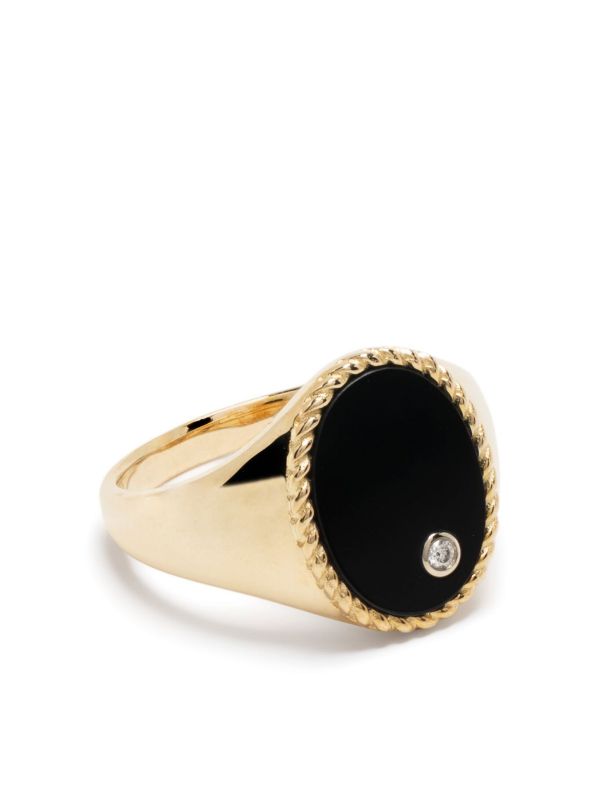 browns Yvonne Léon 9K yellow gold Chevaliere Oval onyx and diamond ring | Browns Fine Rings