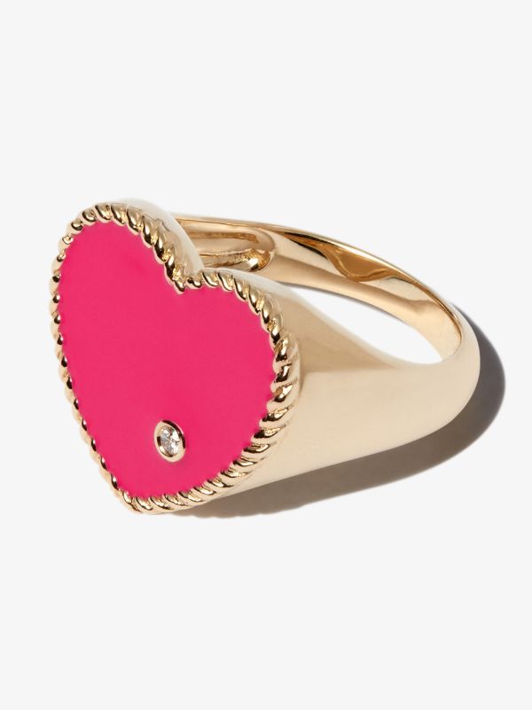 browns Yvonne Léon 9K yellow gold heart diamond signet ring | Browns Fine Rings
