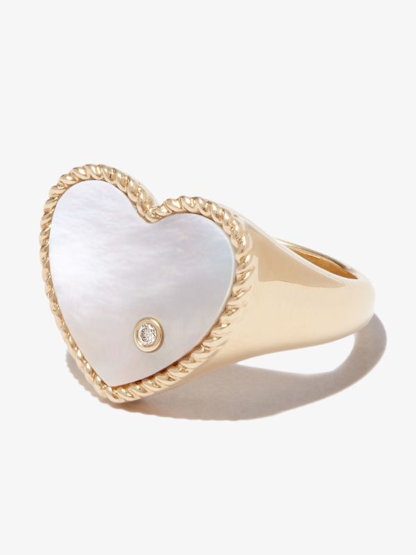browns Yvonne Léon 9K Yellow Gold heart Pearl and Diamond Signet Ring | Browns Fine Rings