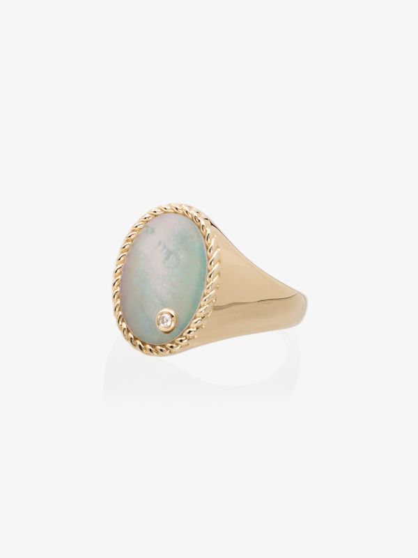 Browns Yvonne Léon 9K Yellow Gold Pearl Diamond Signet Ring | Browns Fine Rings