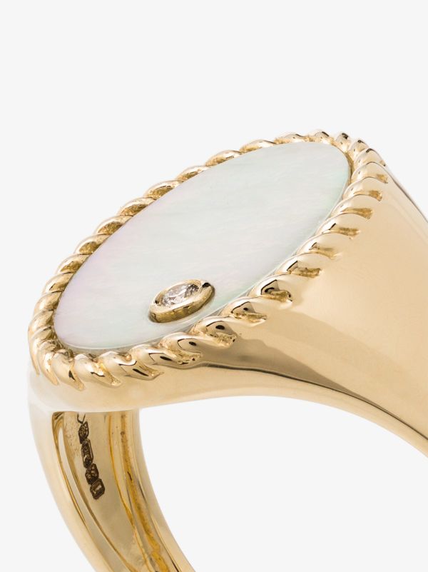 Browns Yvonne Léon 9K Yellow Gold Pearl Diamond Signet Ring | Browns Fine Rings