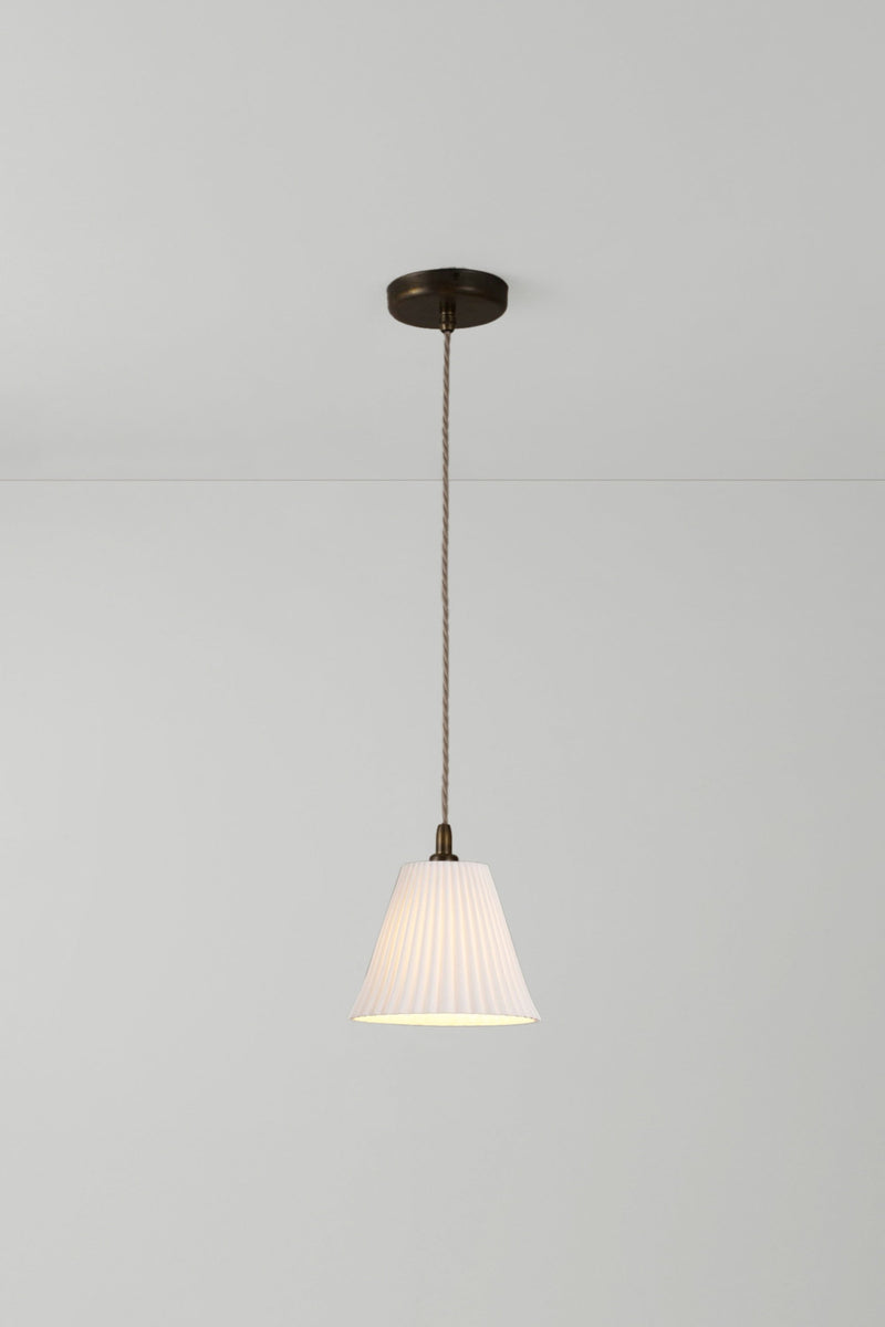 btc Antique Brass Pleat Large Pendant Natural White