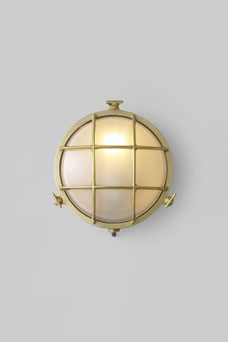 Btc 7027 Brass Bulkhead Weathered Brass / Frosted