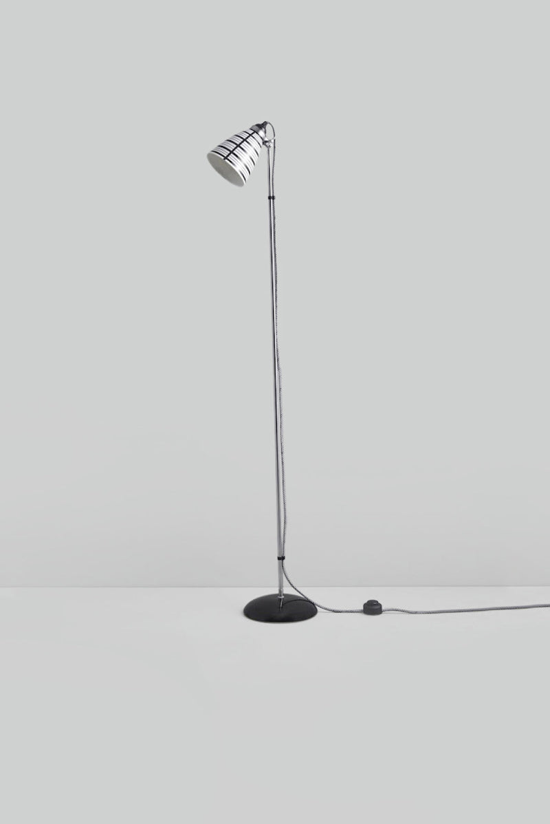Btc Circle Line Floor Light Black & White
