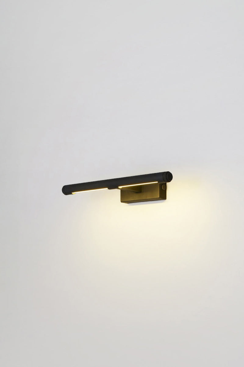 btc Cooper Picture Light Short Weathered Brass