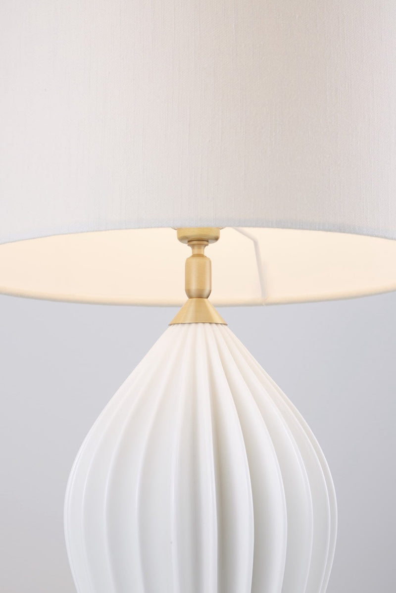 Btc Fin King Table Light Natural White