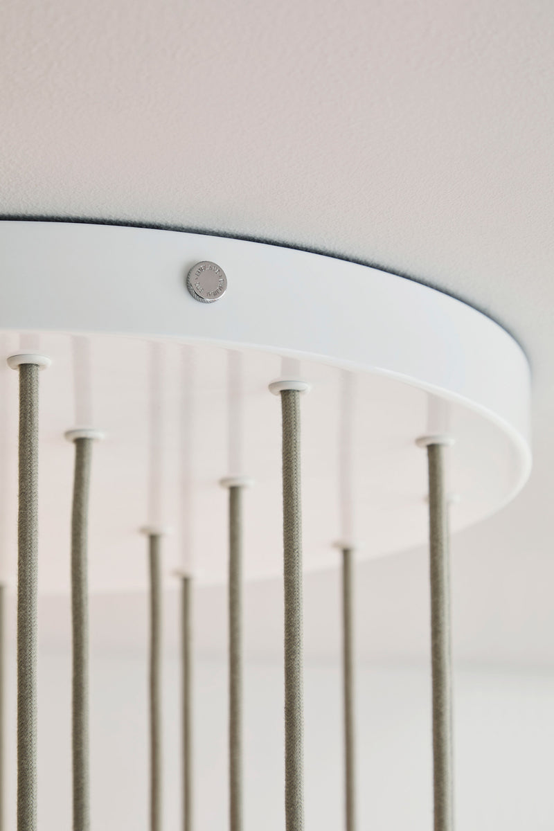Btc Fin Pendant Grouping Of 18 Natural White