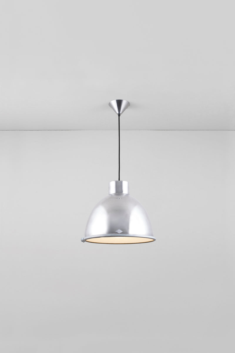 btc Giant 2 Pendant Natural Aluminium / Wired
