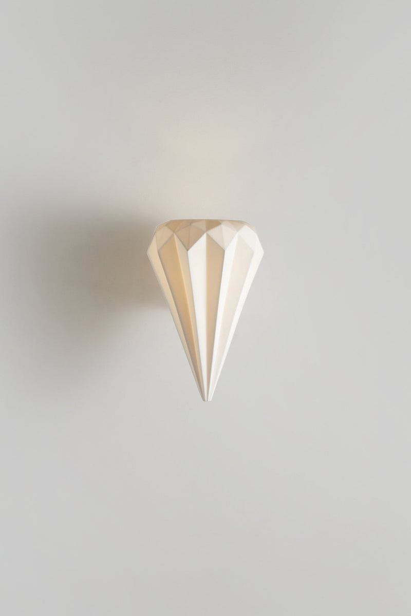 btc Hatton 3 Wall Light Natural White