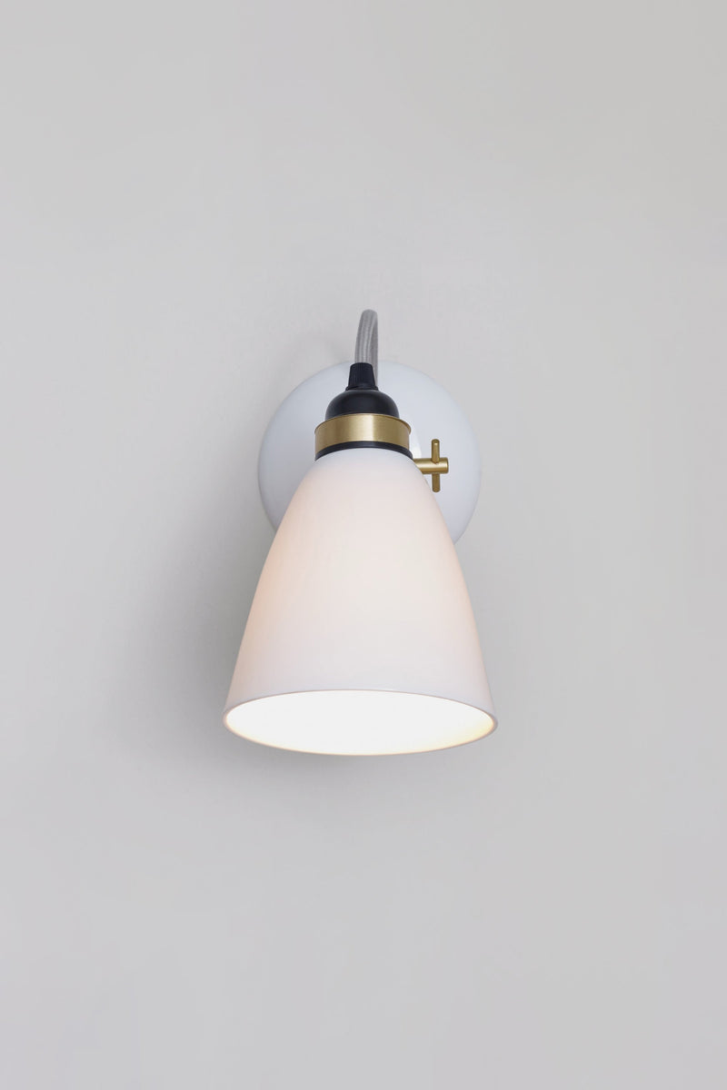 Btc Hector 30 Wall Light Natural White / Grey