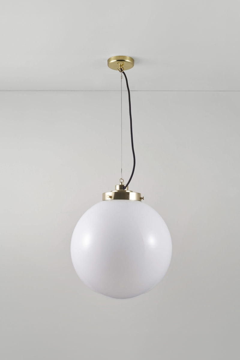 Btc Large Globe Pendant Brass / Anthracite