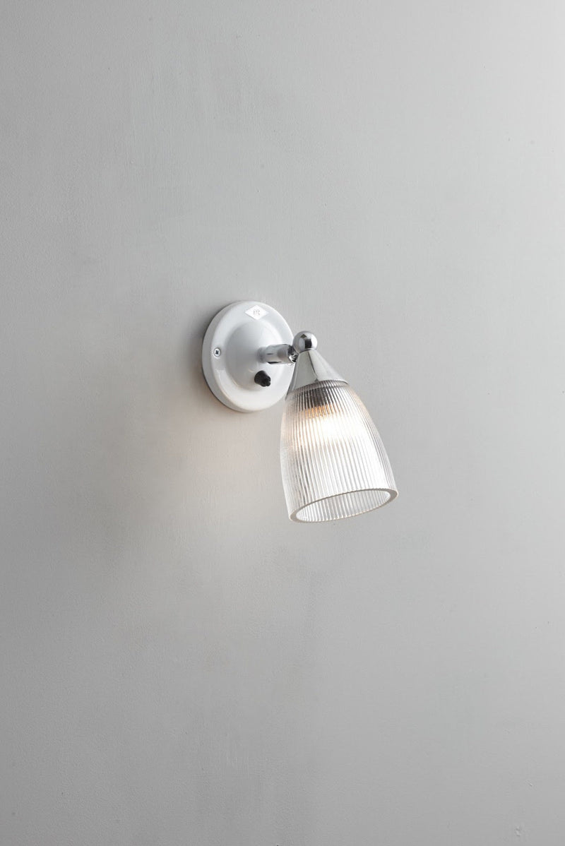 btc Mann Prismatic Switched Wall Light Prismatic