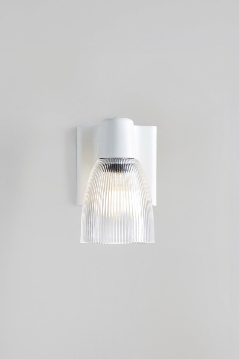 Btc Minster 1 Prismatic Wall Light Prismatic