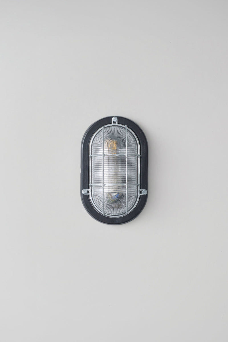 Btc Oval Aluminium Bulkhead 7003 Silver / Prismatic