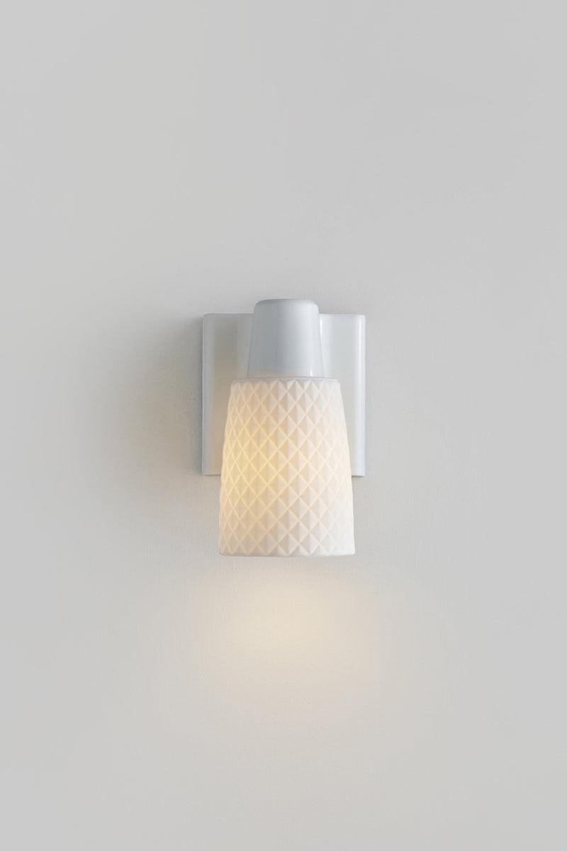 Btc Oxford 1 Wall Light Natural White