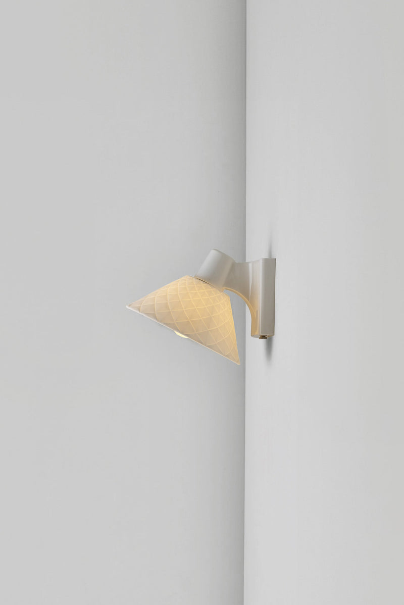 Btc Oxford 2 Wall Light Natural White