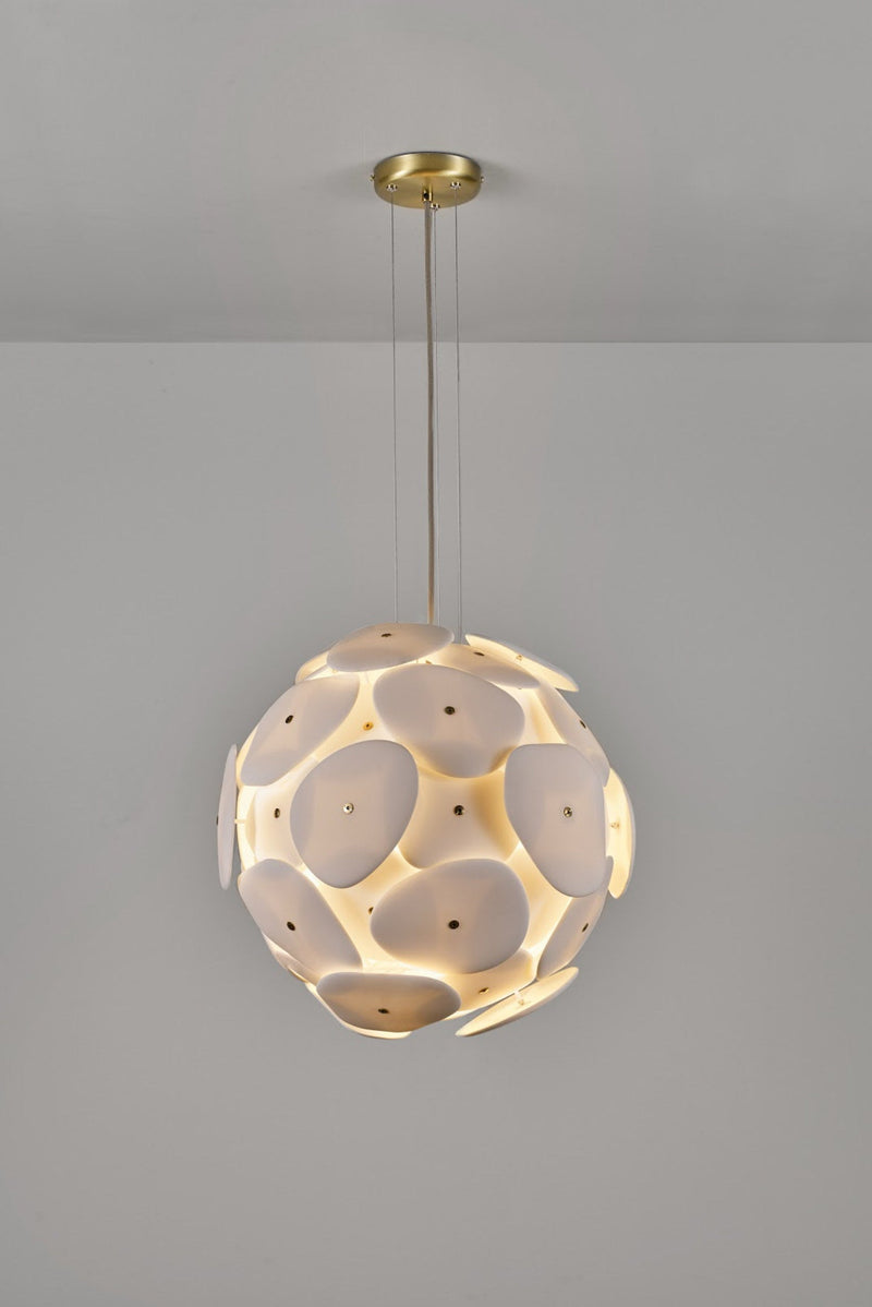 btc Pebble Pendant Natural White