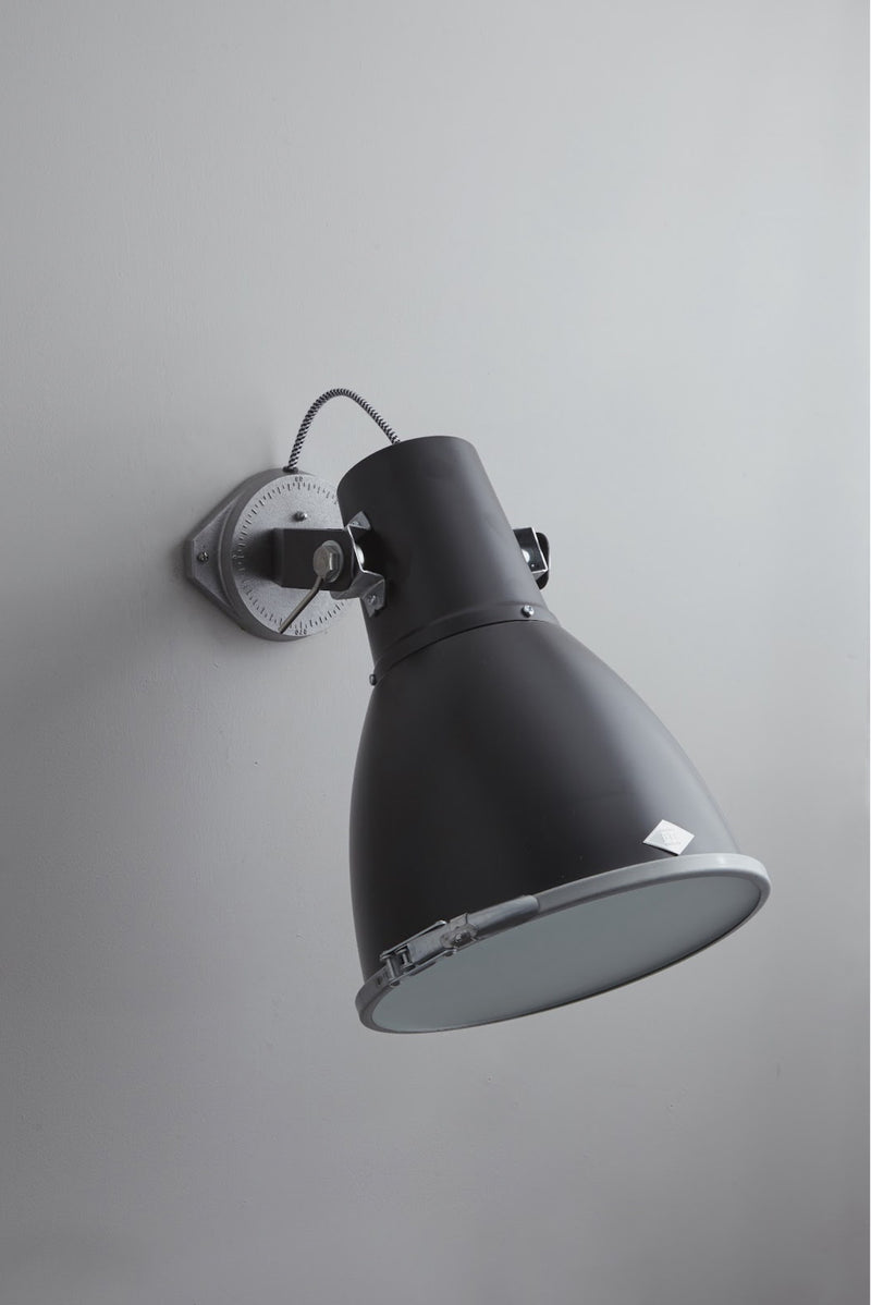 Btc Stirrup 3 Wall Light Natural Aluminium