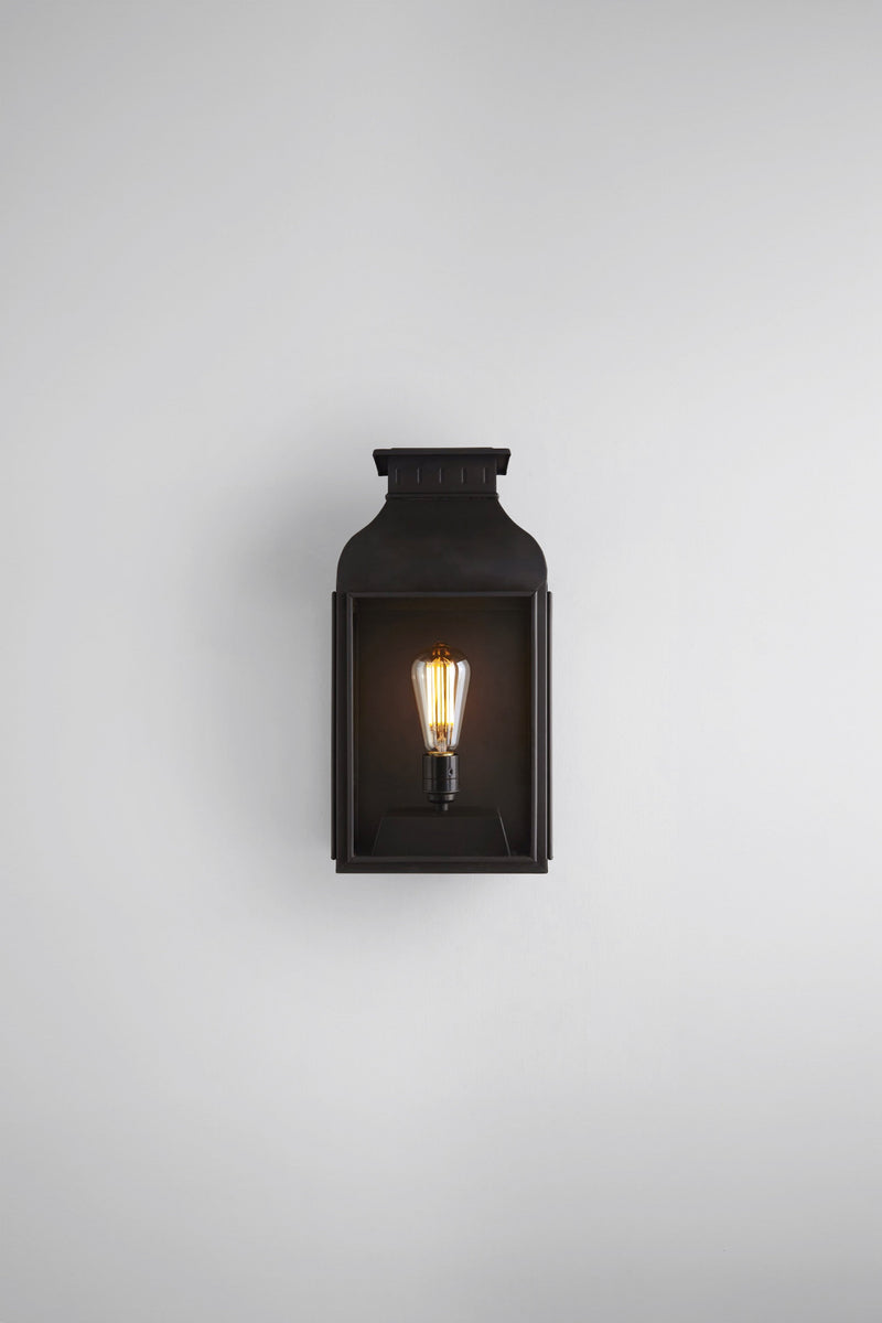Btc Wall Lantern 0276 Weathered Brass / Clear
