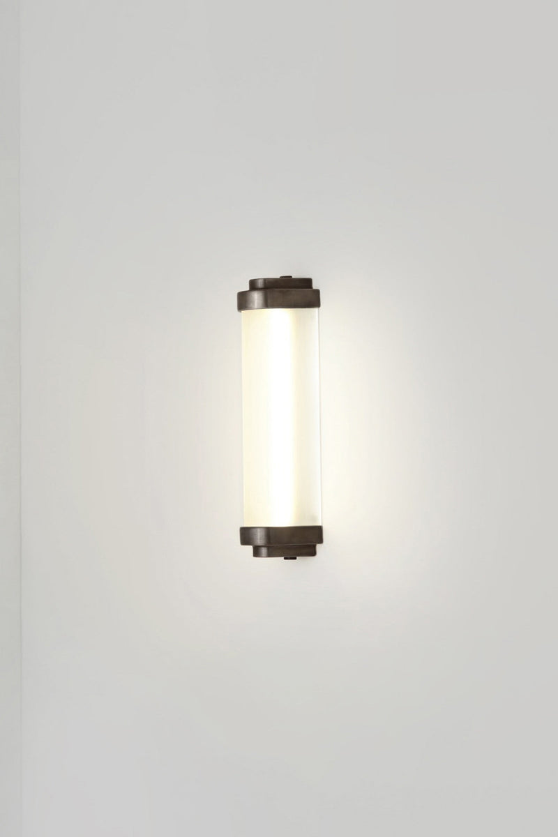 btc Cabin LED Wall Light 27cm Weathered Brass / Frosted