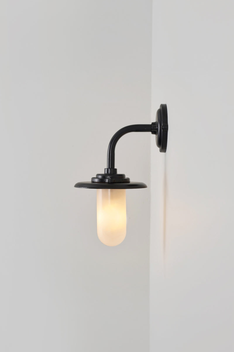 Btc Exterior Bracket Light 60W 7677 Galvanised Silver / Clear / Standard