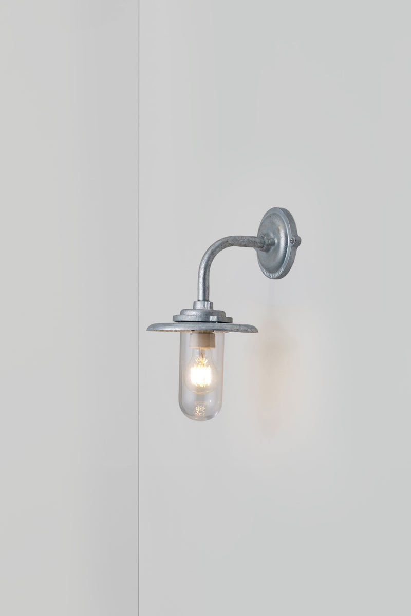 btc Exterior Bracket Light 60W 7677 Galvanised Silver / Clear / Standard