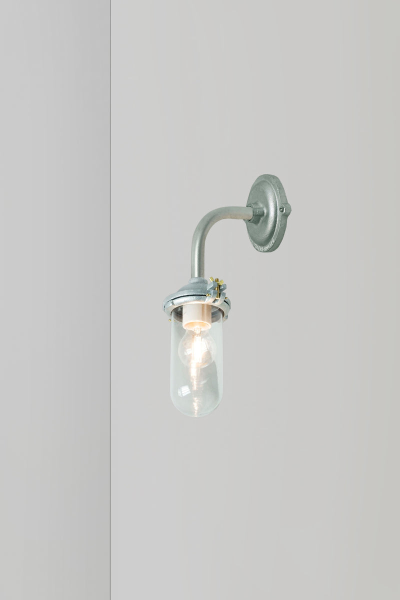 Btc Exterior Bracket Light 7684 Bronze / Frosted / Standard