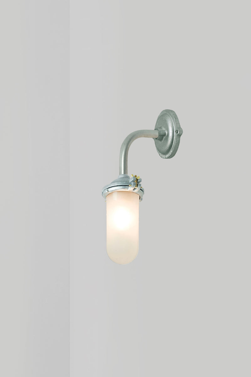 Btc Exterior Bracket Light 7684 Bronze / Frosted / Standard