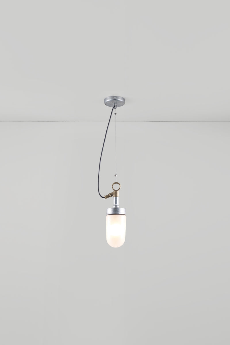 btc Well Glass Pendant 7679 Galvanised Silver / Clear