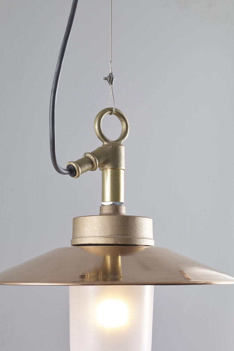 Btc Well Glass Pendant With Visor 7680 IP44 Bronze / Clear
