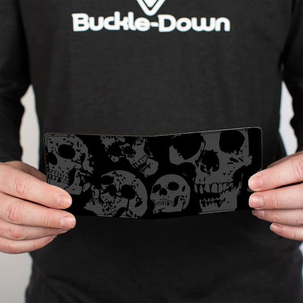 Buckle Down Bi-Fold Wallet - Skulls Stacked Weathered Black Gray