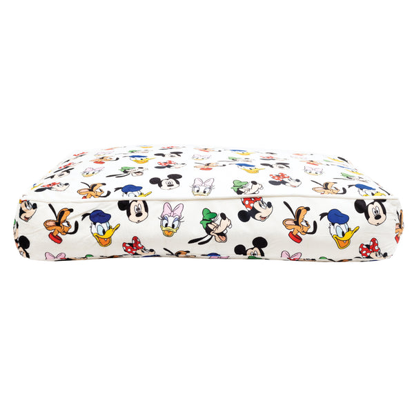 buckle down Rectangle Pet Bed - Sensational Six Faces Scattered Ivory