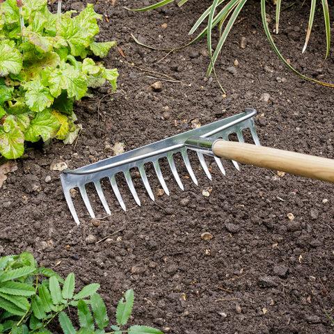 Burgon & Ball Ground Rake - RHS Endorsed