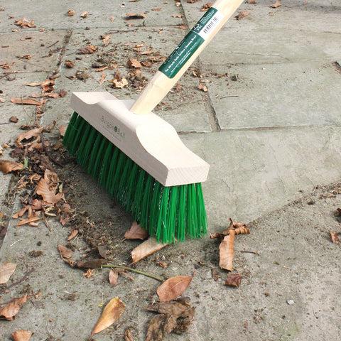 Burgon & Ball Miracle Patio Surface Cleaning Brush