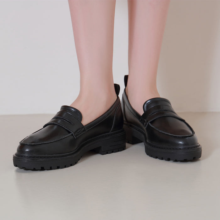 Bussola Arezzo Platform Loafers (Nero)