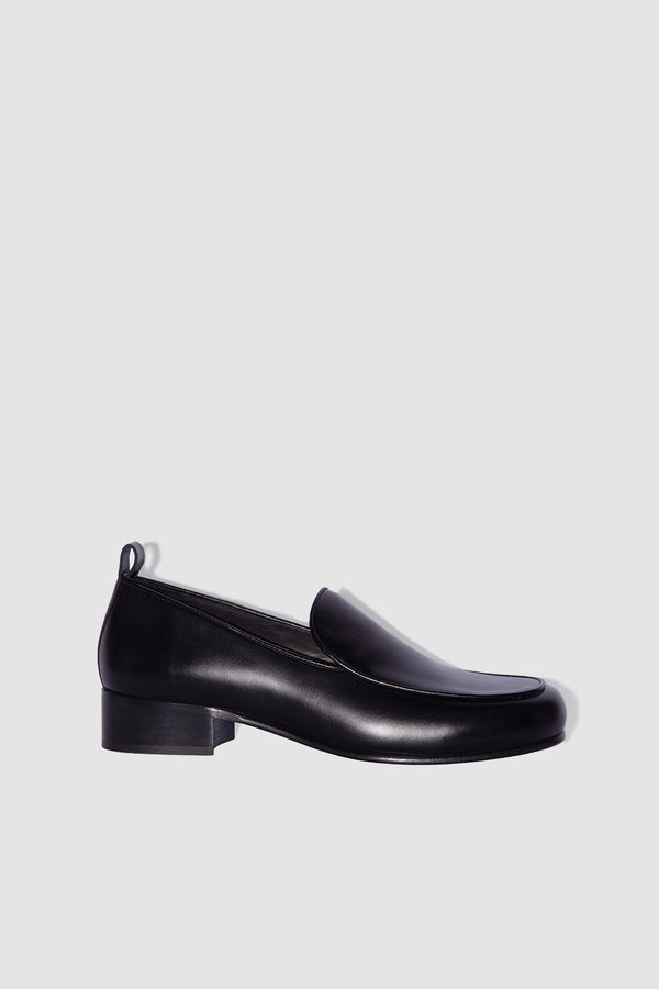 by far Alfred Black Nappa Leather Loafer
